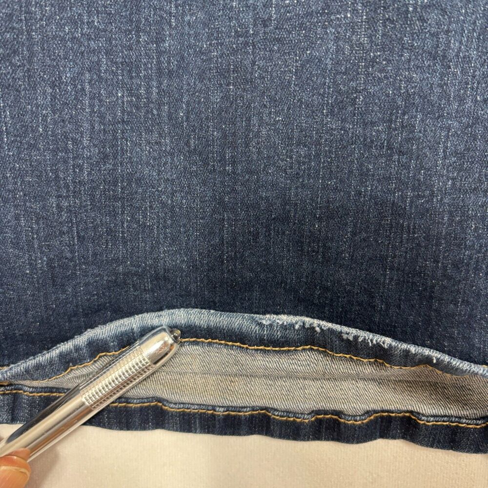 Torrid Women's Relaxed Bootcut Jeans Denim Medium Wash Plus Sz 16 Comfort - Picture 13 of 13